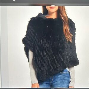 La Fiorentina Black  Fur Poncho